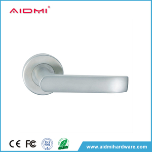 Aidmi personnalise les poignées de porte chromées en acier inoxydable antirouille imperméables au Design moderne de luxe